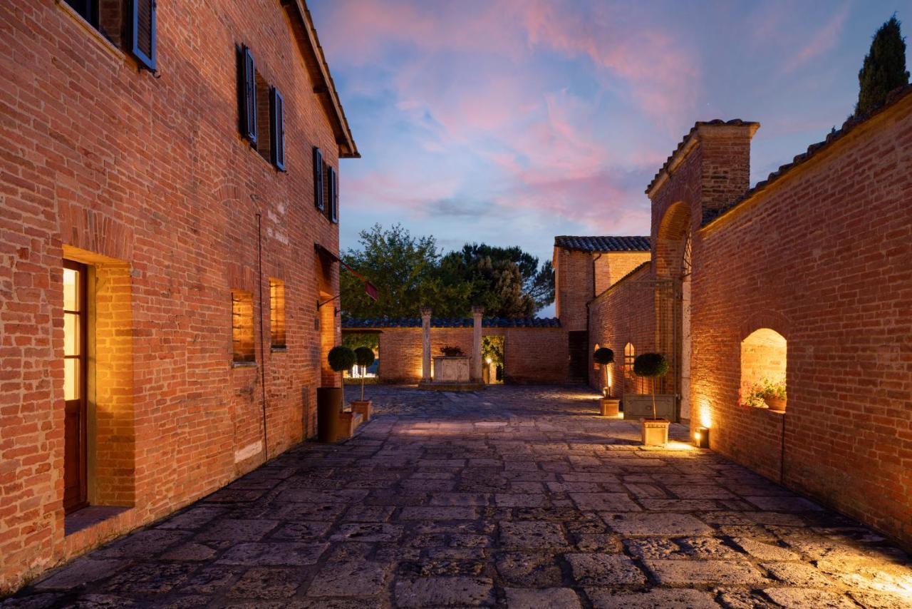 Hotel Castello di Leonina Siena Esterno foto