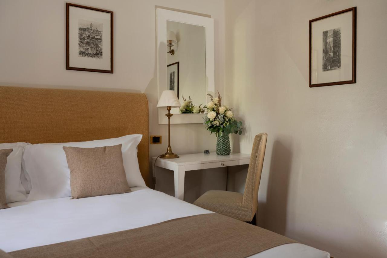 Hotel Castello di Leonina Siena Esterno foto