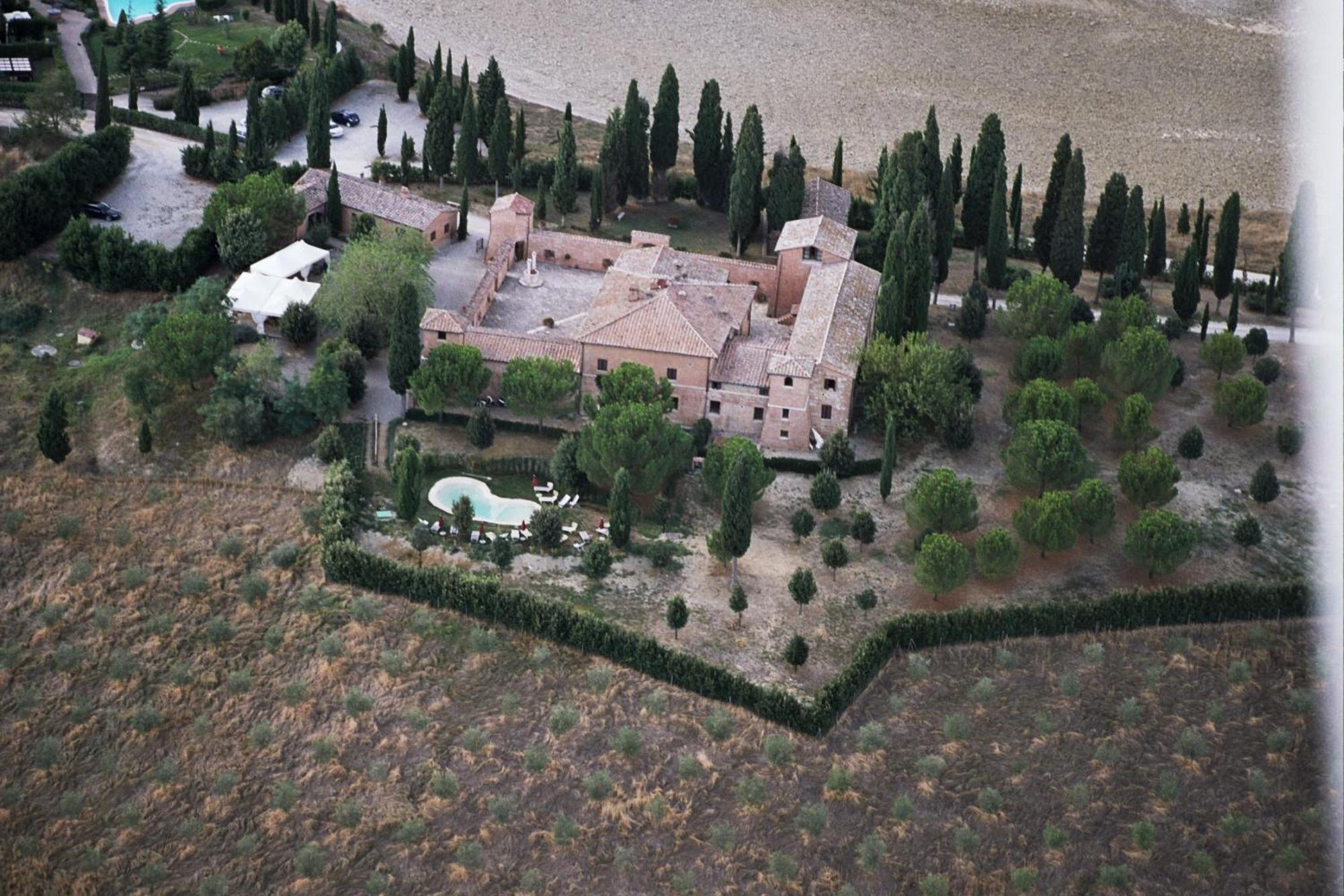 Hotel Castello di Leonina Siena Esterno foto